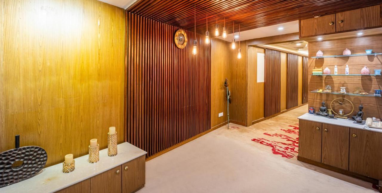 Hotel Shanti Palace Mahipalpur New Delhi Exteriör bild