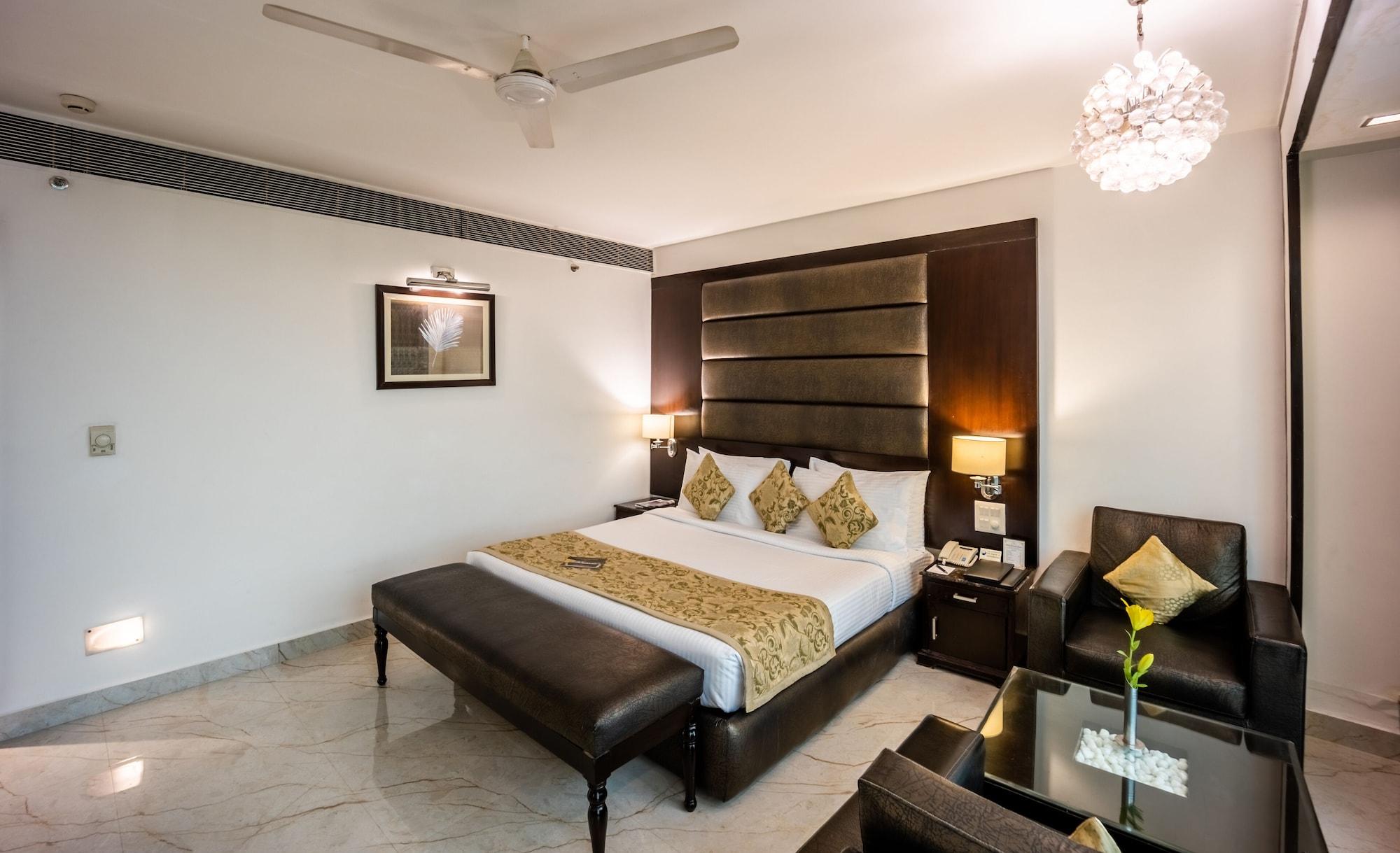 Hotel Shanti Palace Mahipalpur New Delhi Exteriör bild