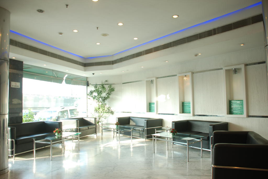 Hotel Shanti Palace Mahipalpur New Delhi Exteriör bild